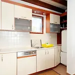 5580b * Klenovica