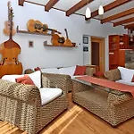 5580b Apartment