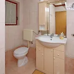 5580b Apartment